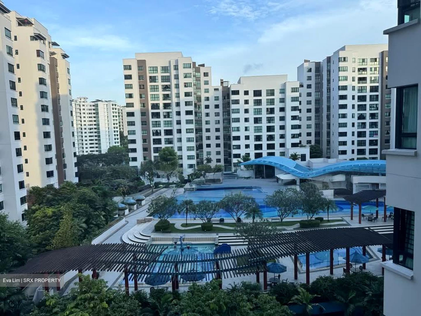 Woodsvale (D25), Condominium #586249501